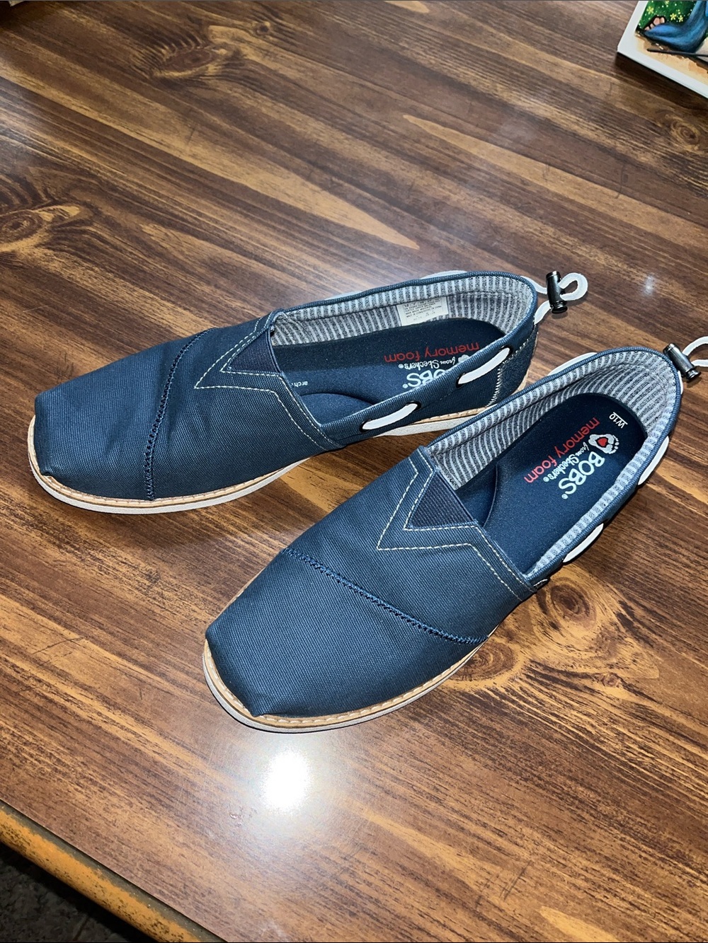 *EUC* Skechers Navy Blue Slip-On Loafers with Memory Foam size 10